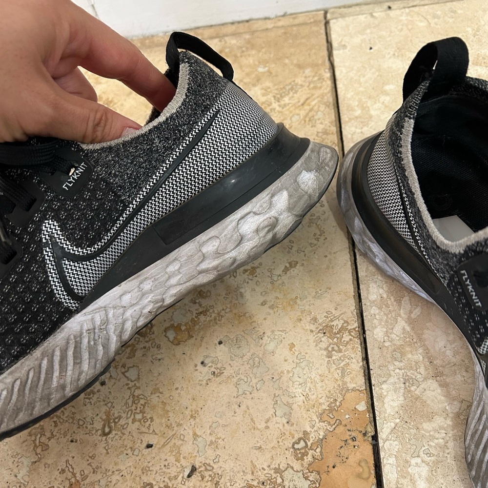 Nike react Infinity Run - Picture 2 of 5